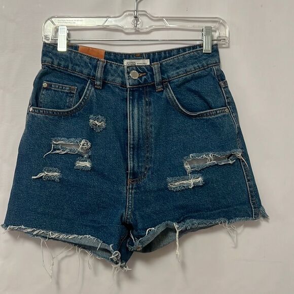 ZARA DEMIN HIGH RISE DEMIN SHORTS SIZE USA 34‎ - Picture 1 of 9